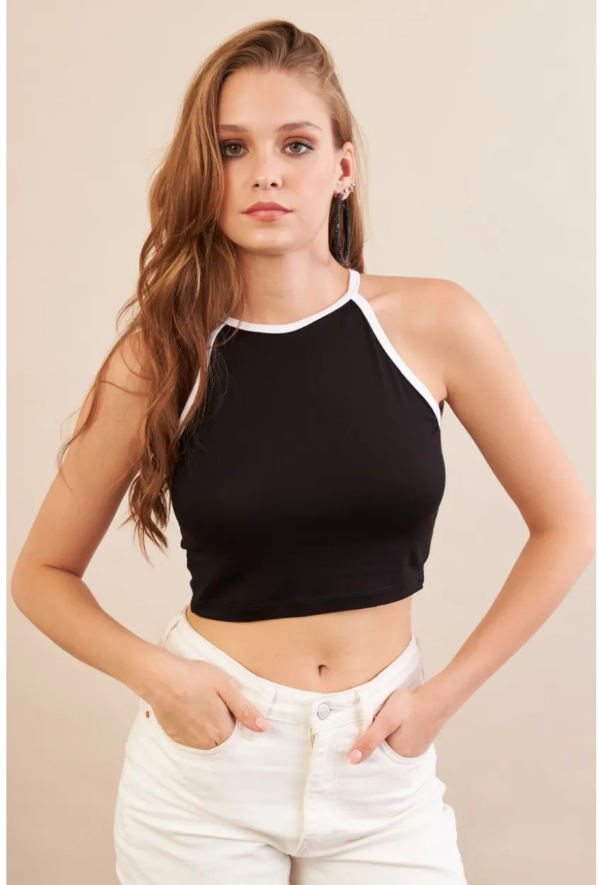 Kadın Siyah Sırtı Açık Kontrast Crop Bluz EY3118