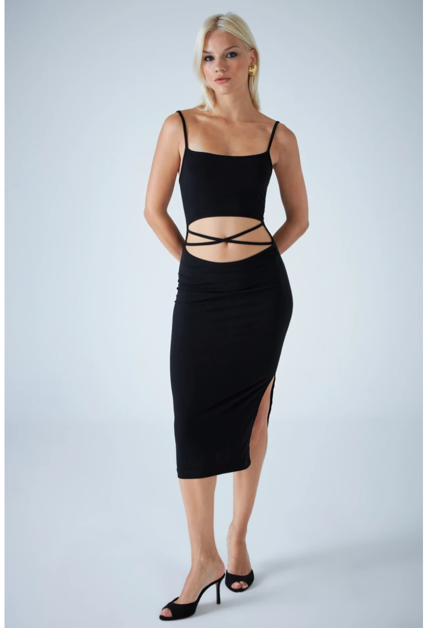 Kadın Siyah Sırtı Açık Pencereli Midi Elbise CEL001