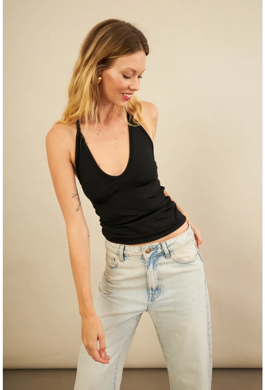 Kadın Siyah Sırtı Dantel Detaylı Bluz EY3123