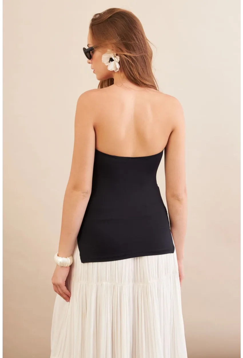 Kadın Siyah Straplez Yanı Yırtmaçlı Bluz MX2006