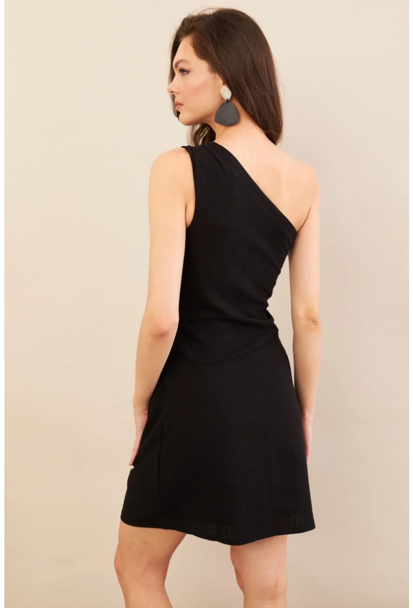 Kadın Siyah Tek Omuz Astarlı Mini Keten Elbise AYD416