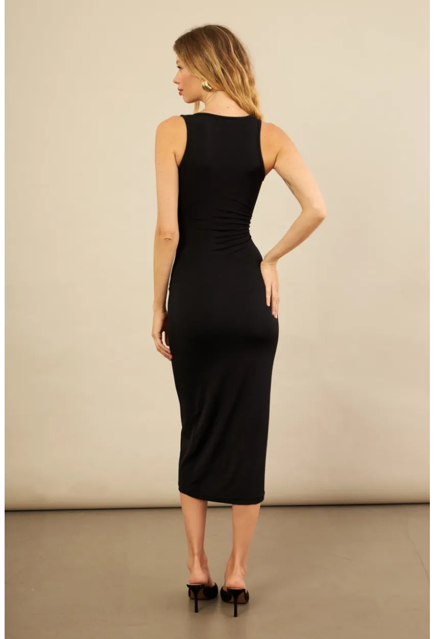 Kadın Siyah Toka Aksesuarlı Pencereli Midi Elbise KED7411