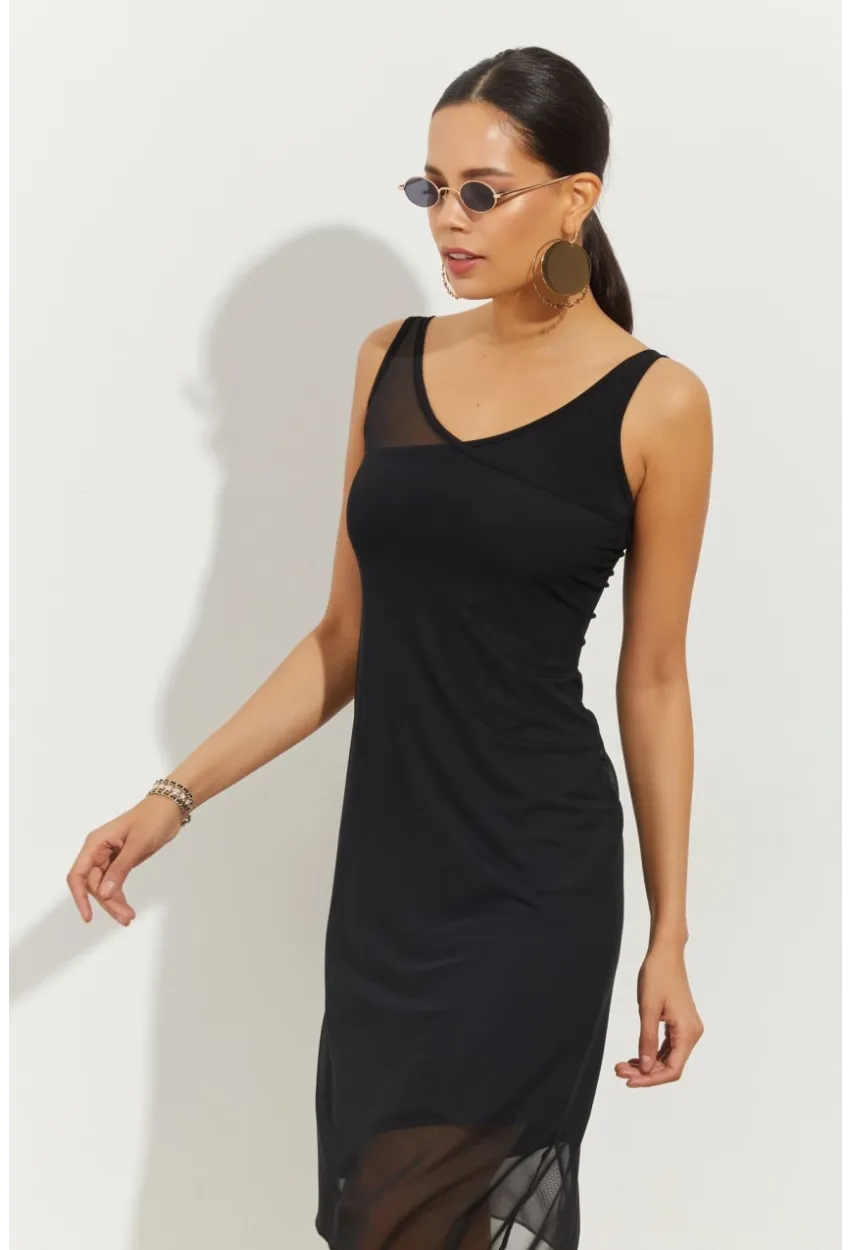 Kadın Siyah Tül Detaylı Asimetrik Mini Elbise B2475