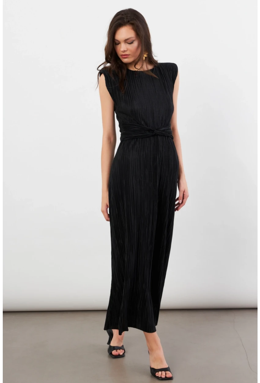 Kadın Siyah Vatkalı Pileli Astarlı Midi Elbise DMR436