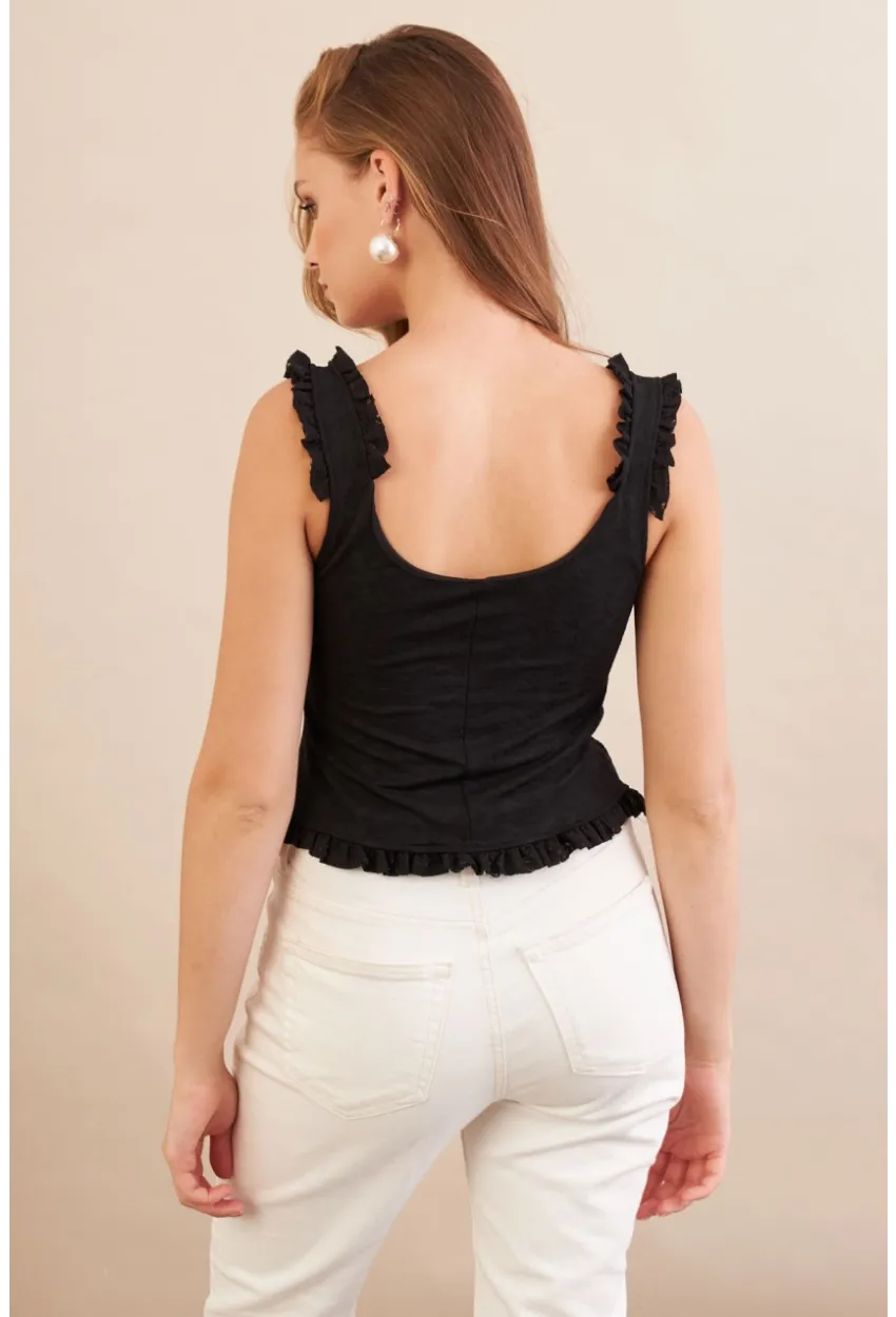 Kadın Siyah Volanlı Düğmeli Bluz KED7324