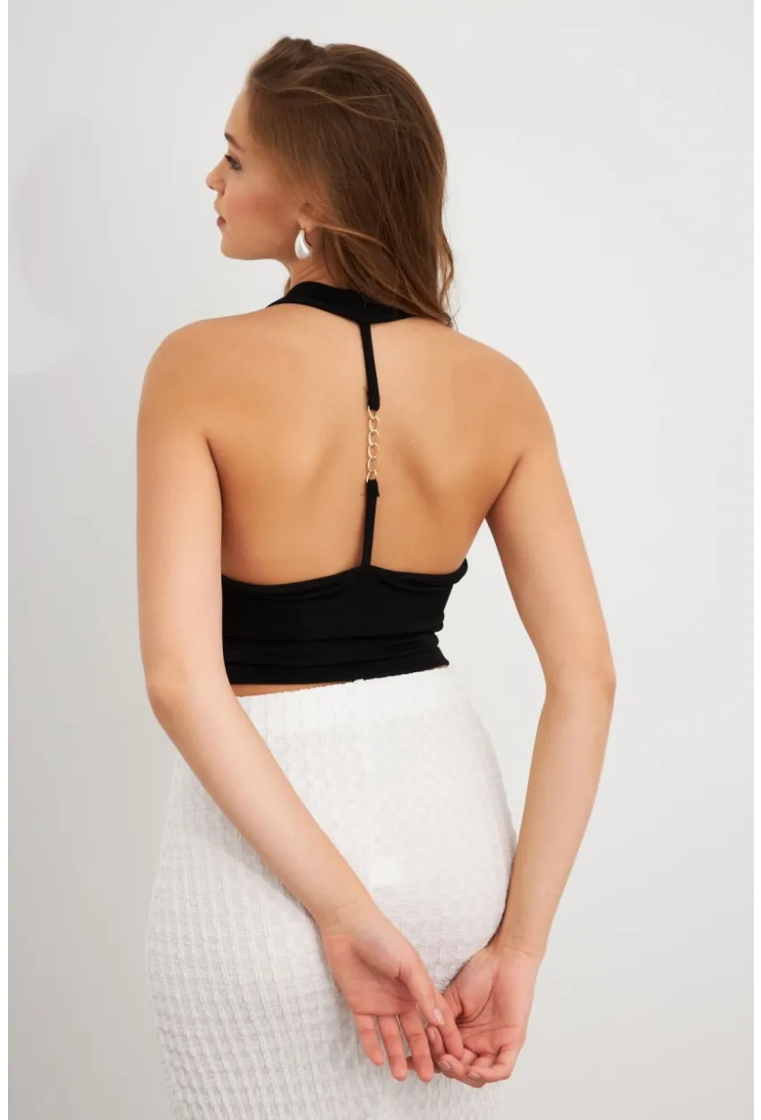 Kadın Siyah Zincir Aksesuarlı Degaje Yaka Bluz MTK13443