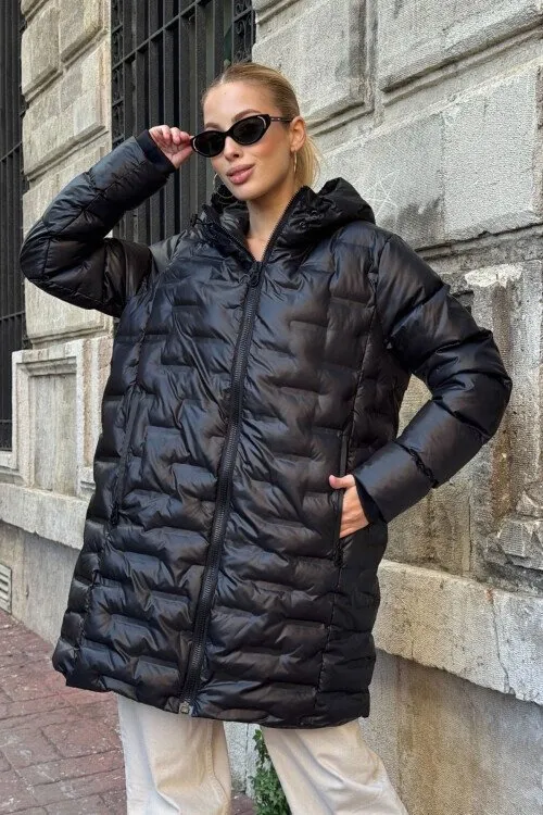 Kapitoneli Fermuarlı Kapüşonlu Uzun Şişme Mont