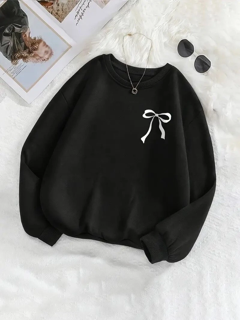 Minimal Fiyonk Baskılı Üç İplik Siyah Sweatshirt