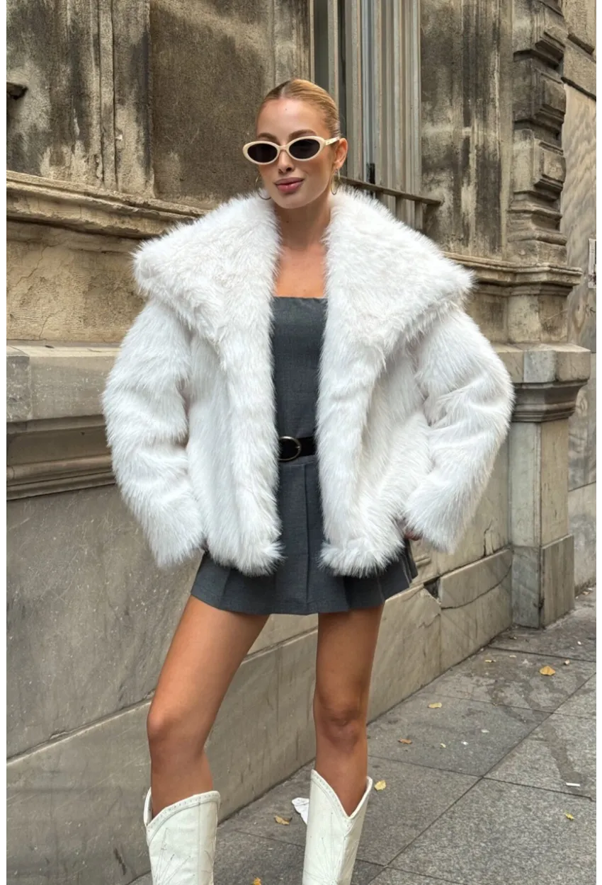 Suni Kürk Premium Peluş Ceket Ekru