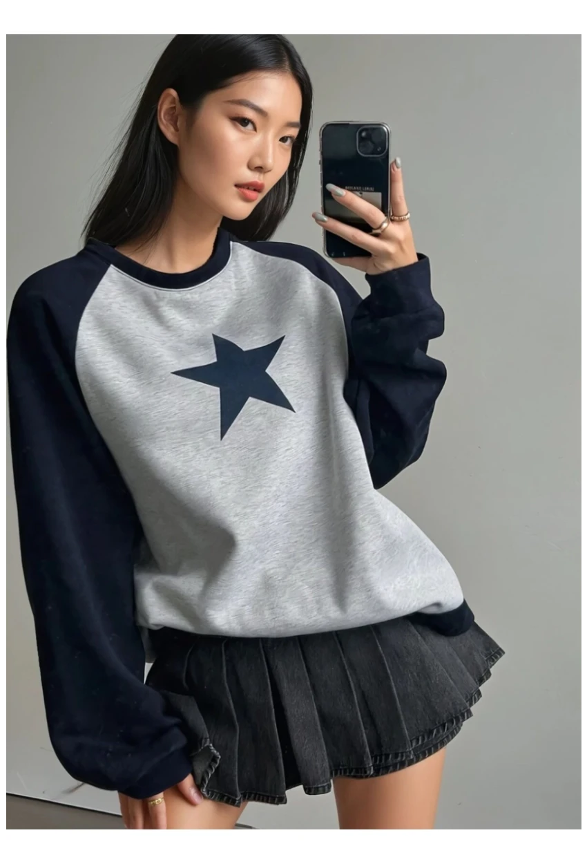 Yıldız Desenli Bloklu Oversize Sweatshirt