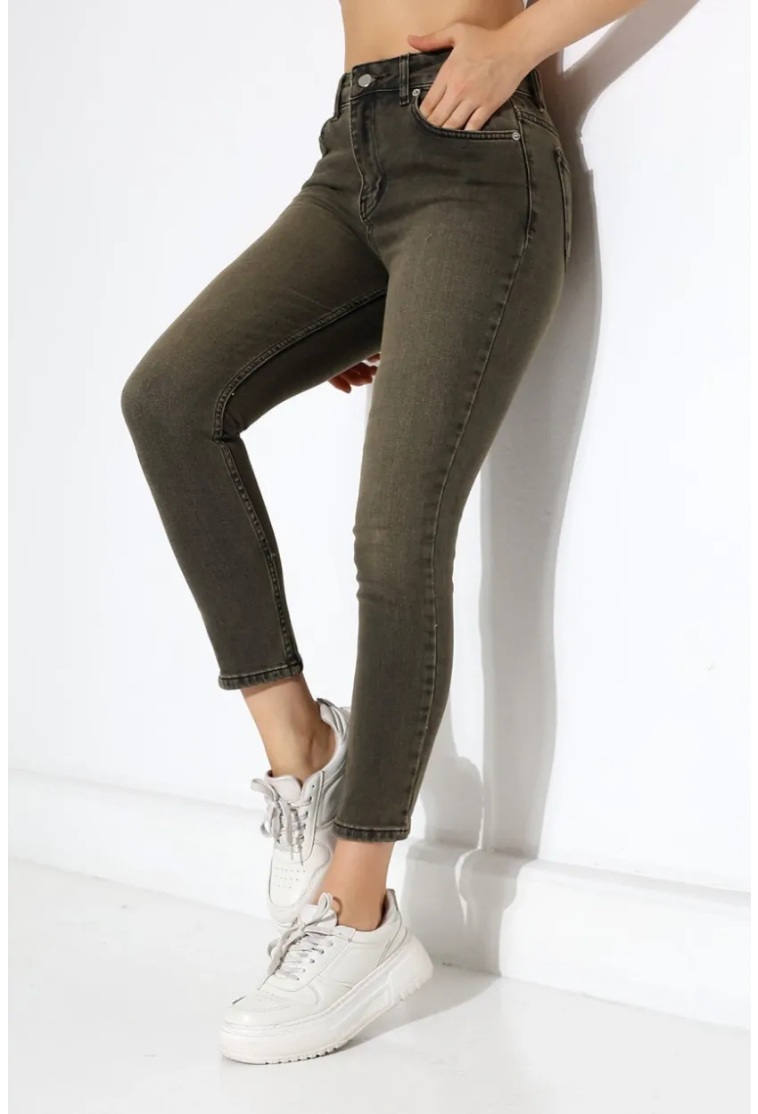 Yüksek Bel Dar Paça Yıkamalı Kadın Jean Haki