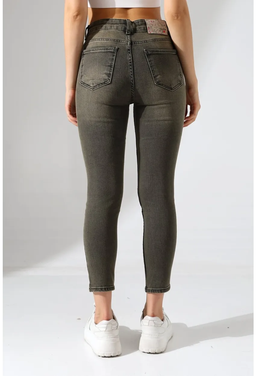 Yüksek Bel Dar Paça Yıkamalı Kadın Jean Haki