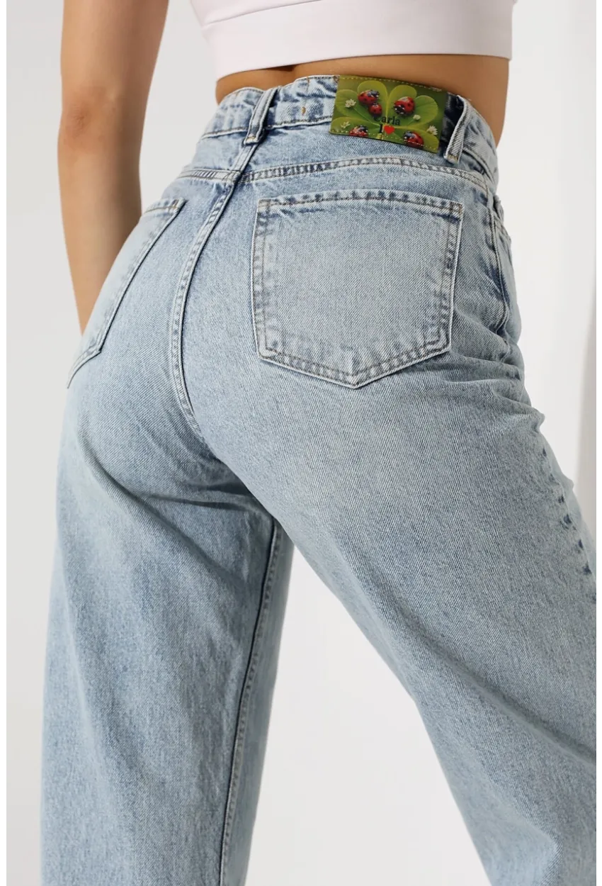Yüksek Bel Düz Kesim Açık Mavi Jean