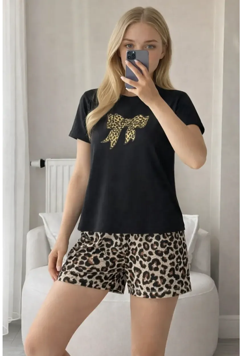 Kısa Kollu Rahat Kesim Pijama Takımı