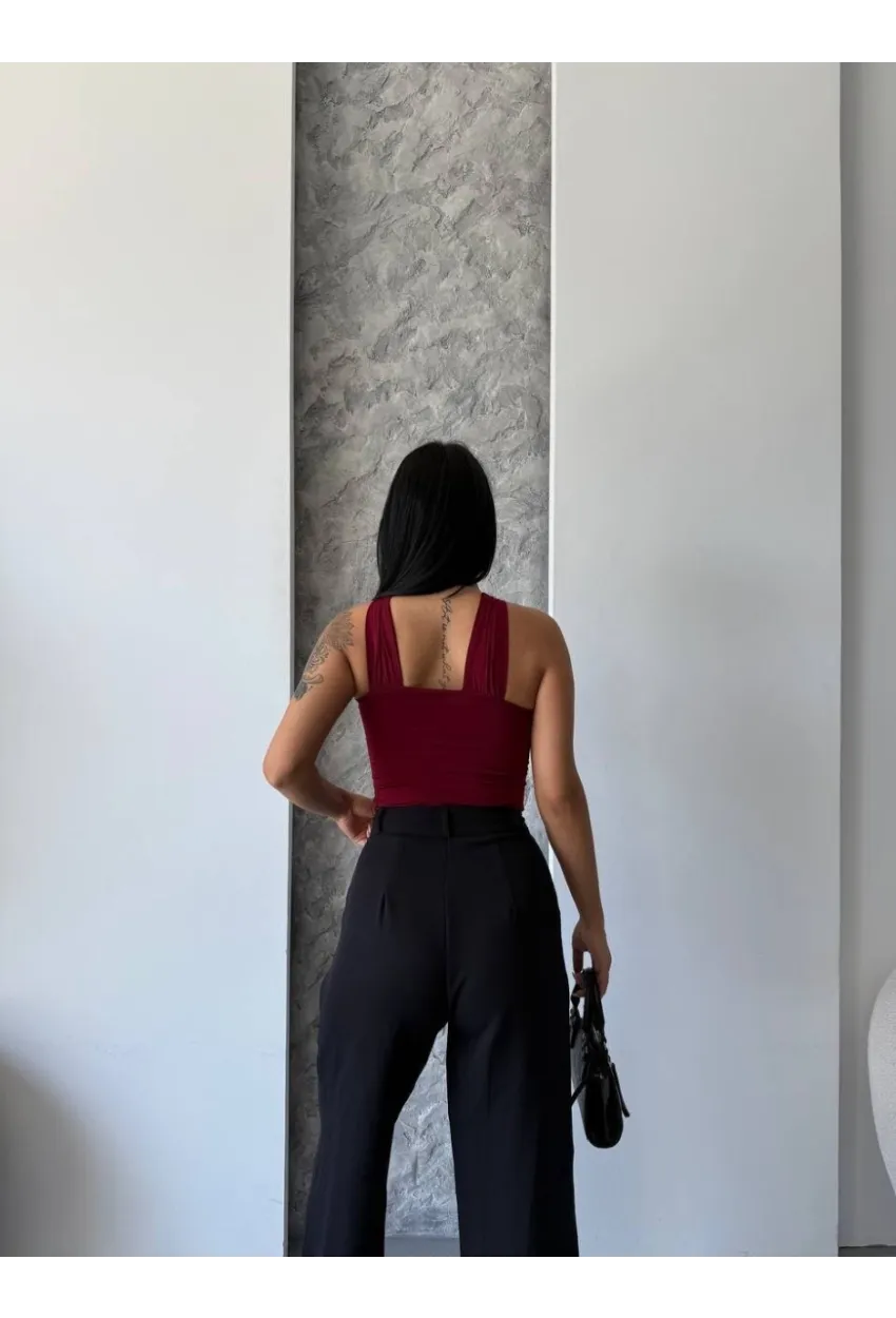 Bordo Sandy Kumaş Yaka Detay Bluz