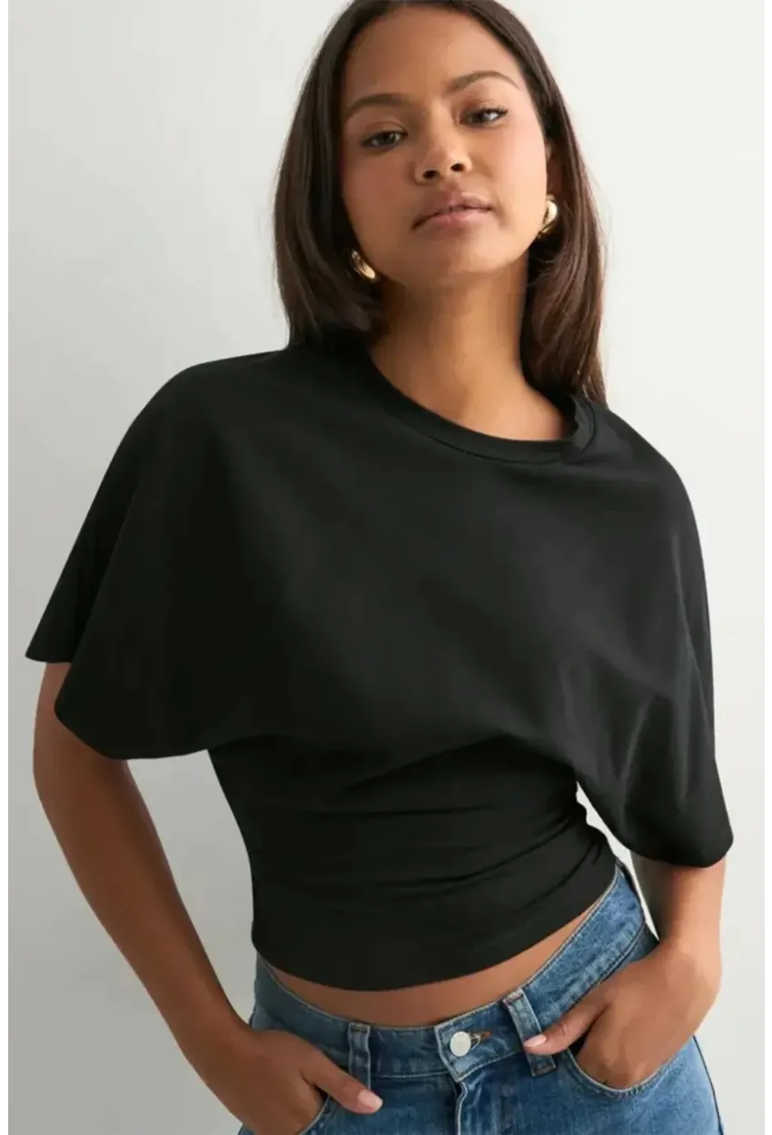 Dalgıç Kumaş Bele Oturan Bisiklet Yaka Geniş Kısa Kollu Bluz