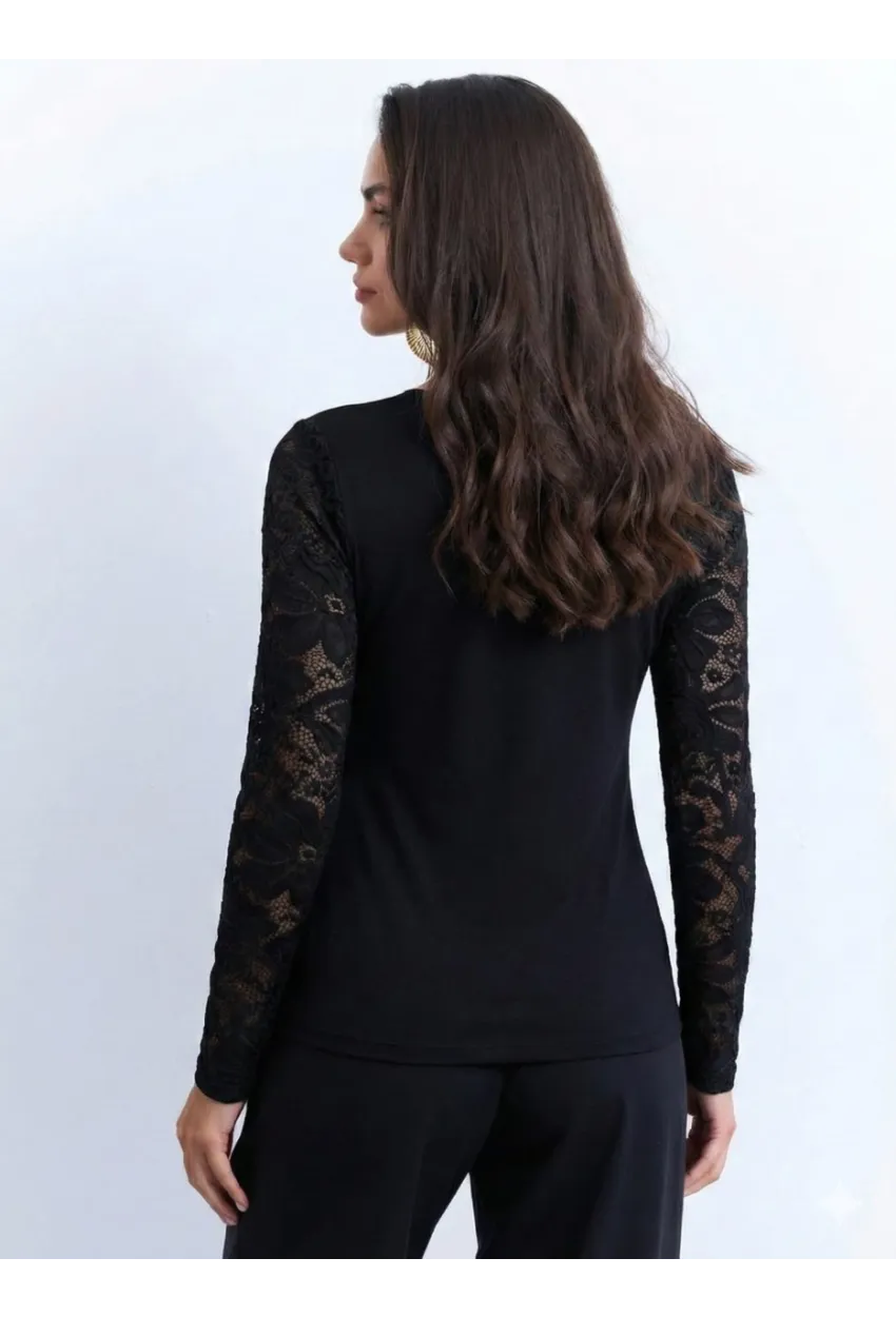 Dantel Kollu Kruvaze Yaka Viskon Kumaş Siyah Bluz