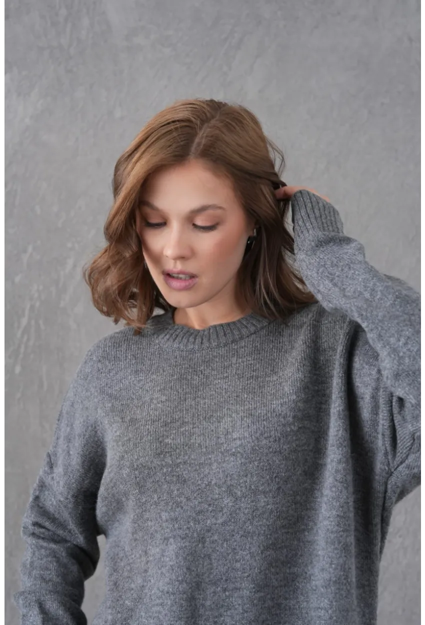 Gri Yumuşak Dokulu Uzun Kollu Triko Kazak