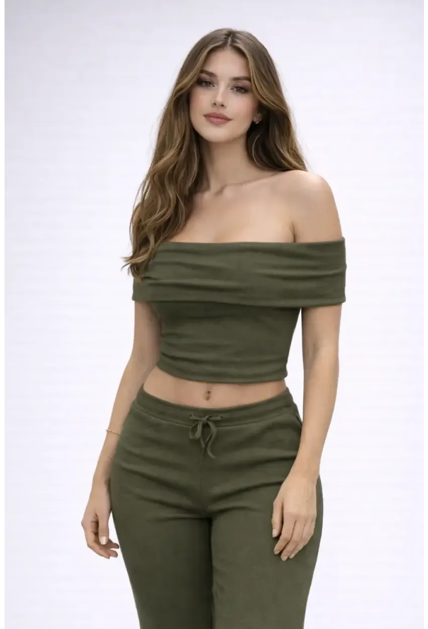 Haki Madonna Yaka Kaşkorse Takım – Şık ve Rahat İkili Set