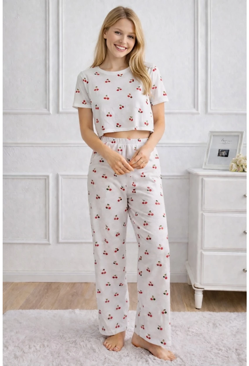 Kadın Beyaz Kiraz Desenli Alt Üst Pijama Takımı - Ev Giyimi