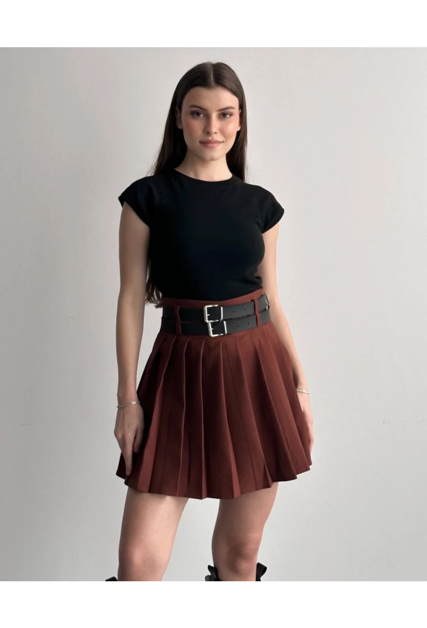 Kadın Çift Kemerli Şortlu Pileli Etek Kahve