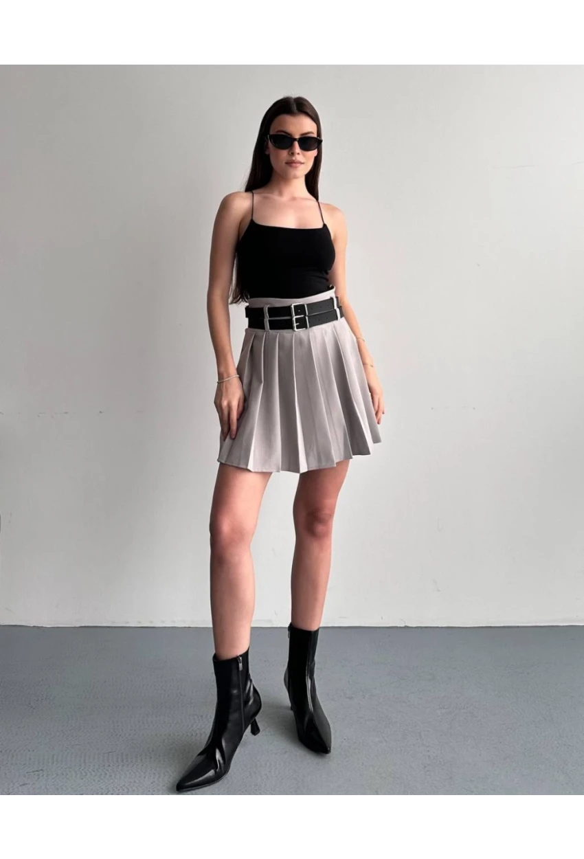Kadın Çift Kemerli Şortlu Pileli Etek Krem