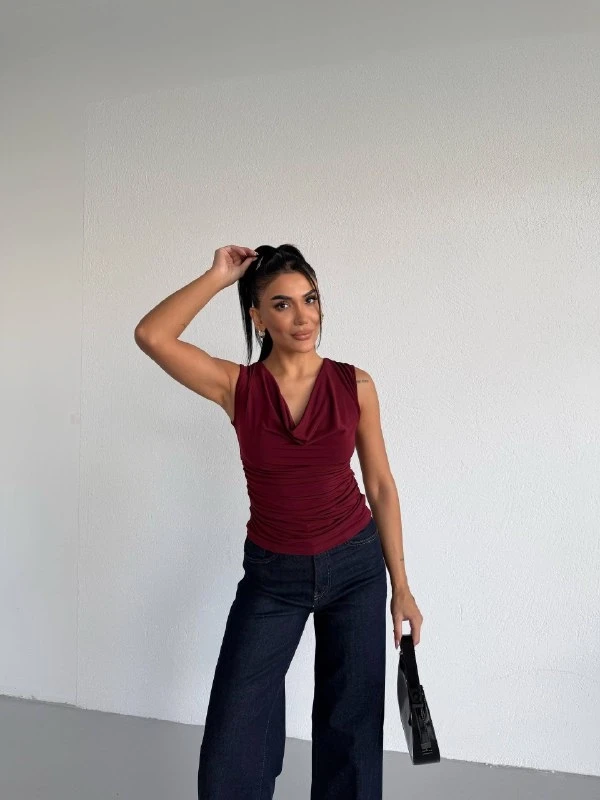 Kadın Degaje Yaka Kolsuz Bluz Bordo