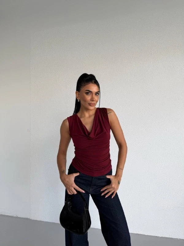 Kadın Degaje Yaka Kolsuz Bluz Bordo
