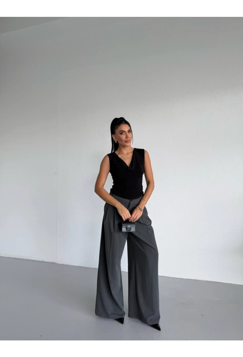 Kadın Degaje Yaka Kolsuz Bluz Siyah