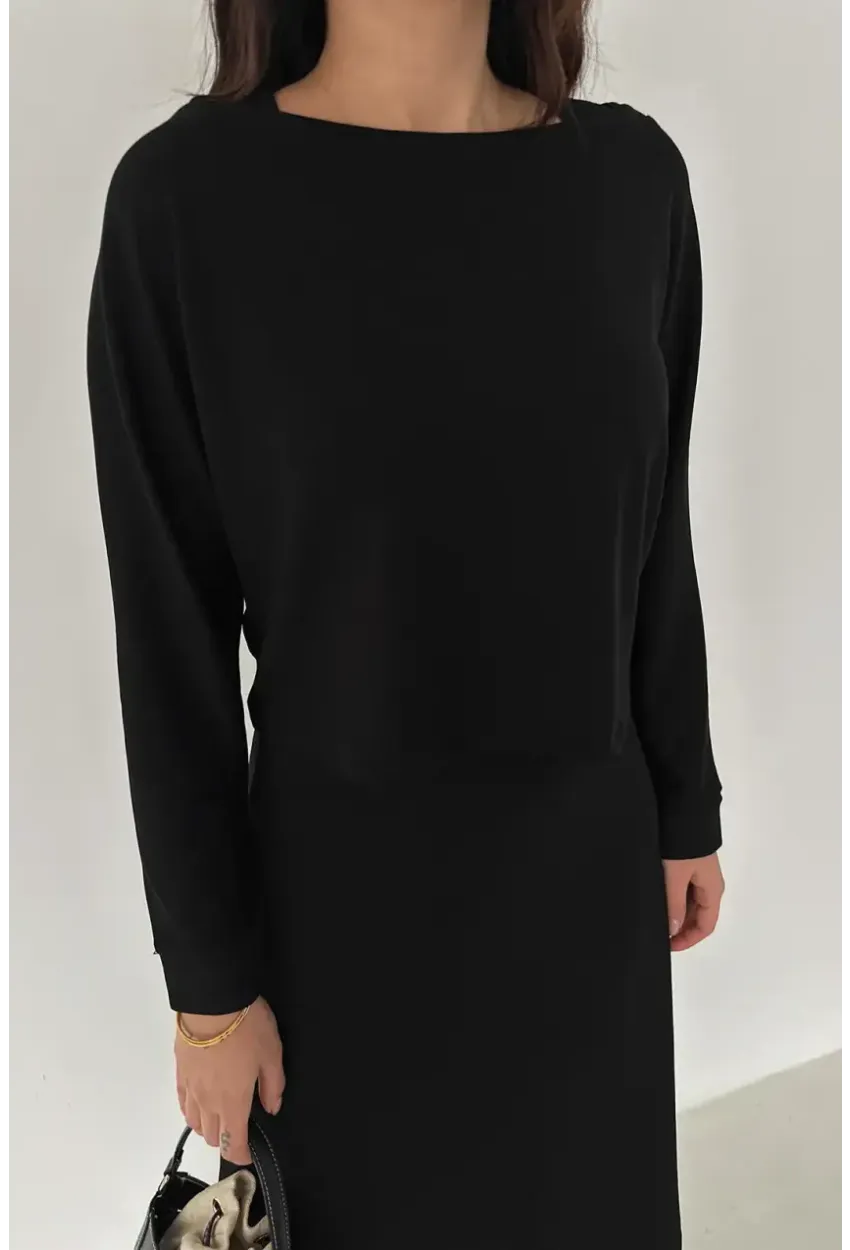 Kadın Düşük Omuzlu Elbise Bluz  Siyah Takım