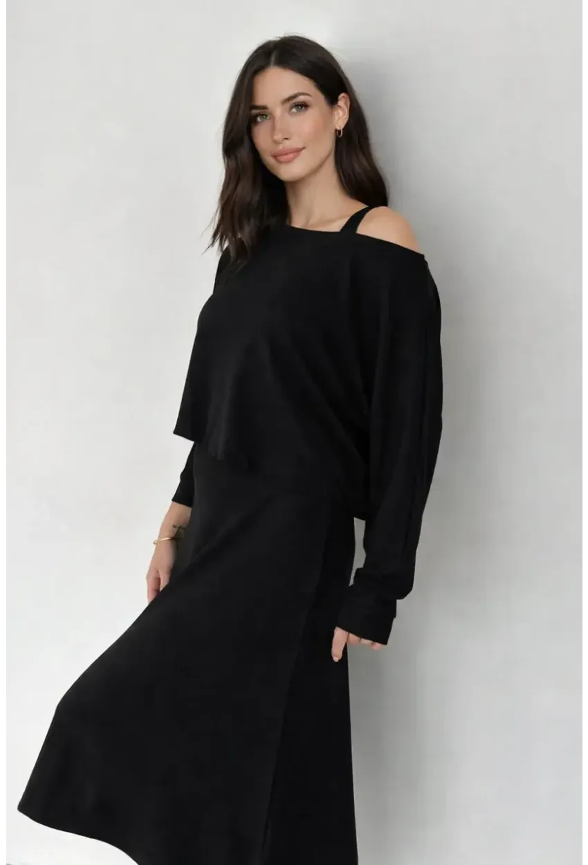 Kadın Düşük Omuzlu Elbise Bluz  Siyah Takım