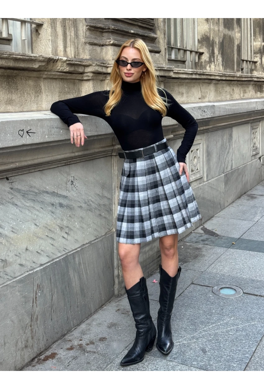 Kadın Ekose Desen Kemerli Yüksel Bel Şort Astarlı Mini Etek