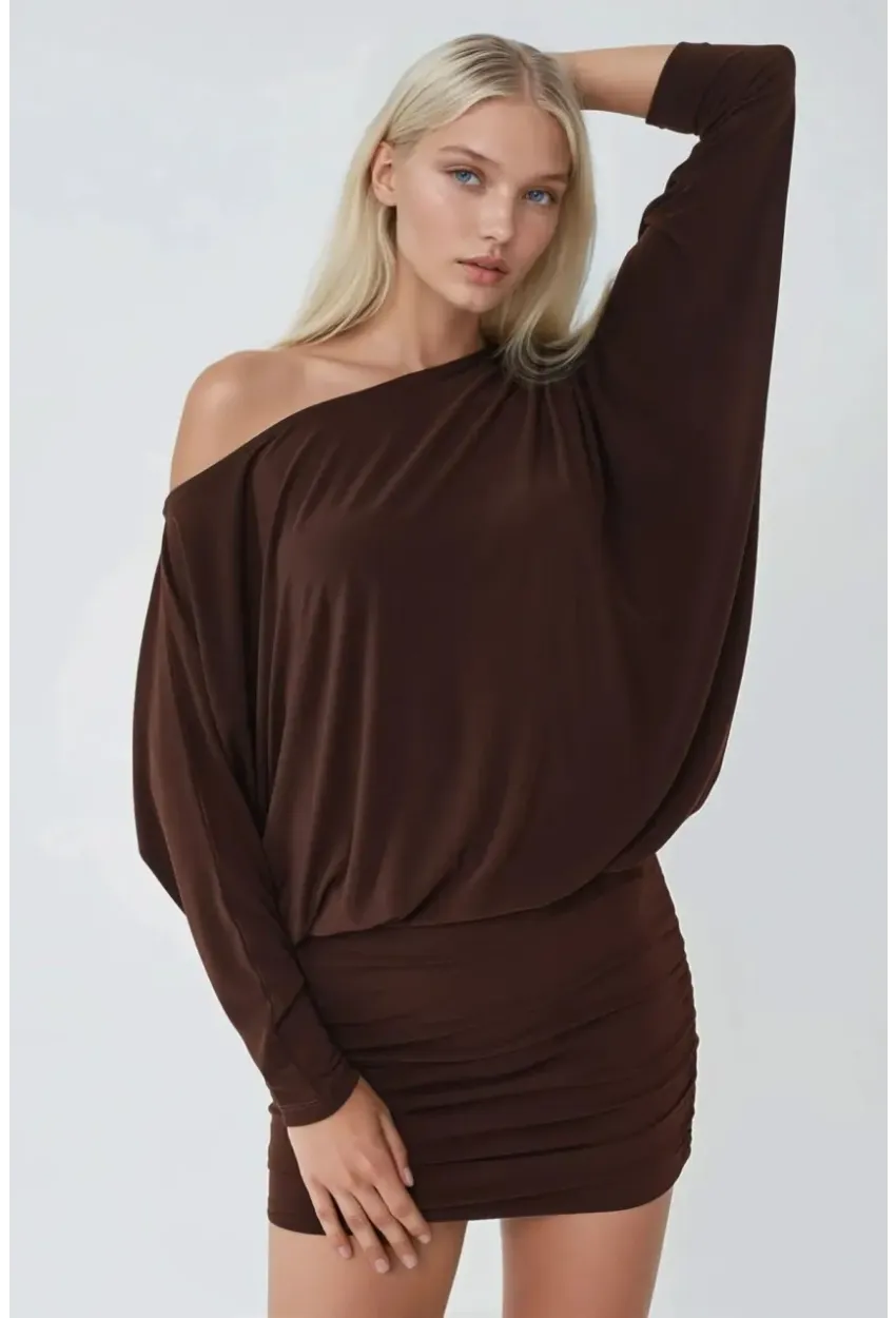 Kadın Kahve Tek Omuz Yarasa Kol Drapeli Mini Elbise