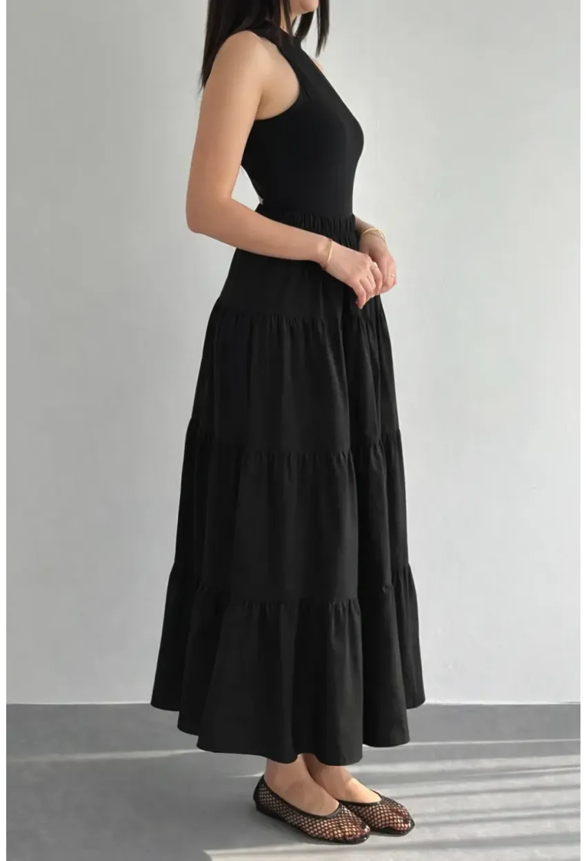 Kadın Kat Kat Uzun Etek – Beli Lastikli Günlük Şık Etek