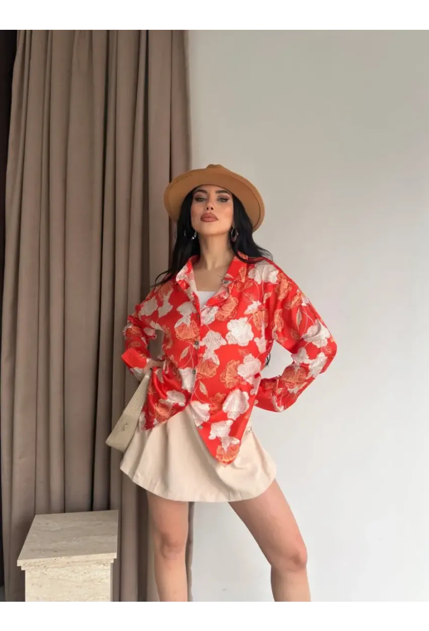 Kadın Kırmızı Çiçek Desenli Saten Gömlek