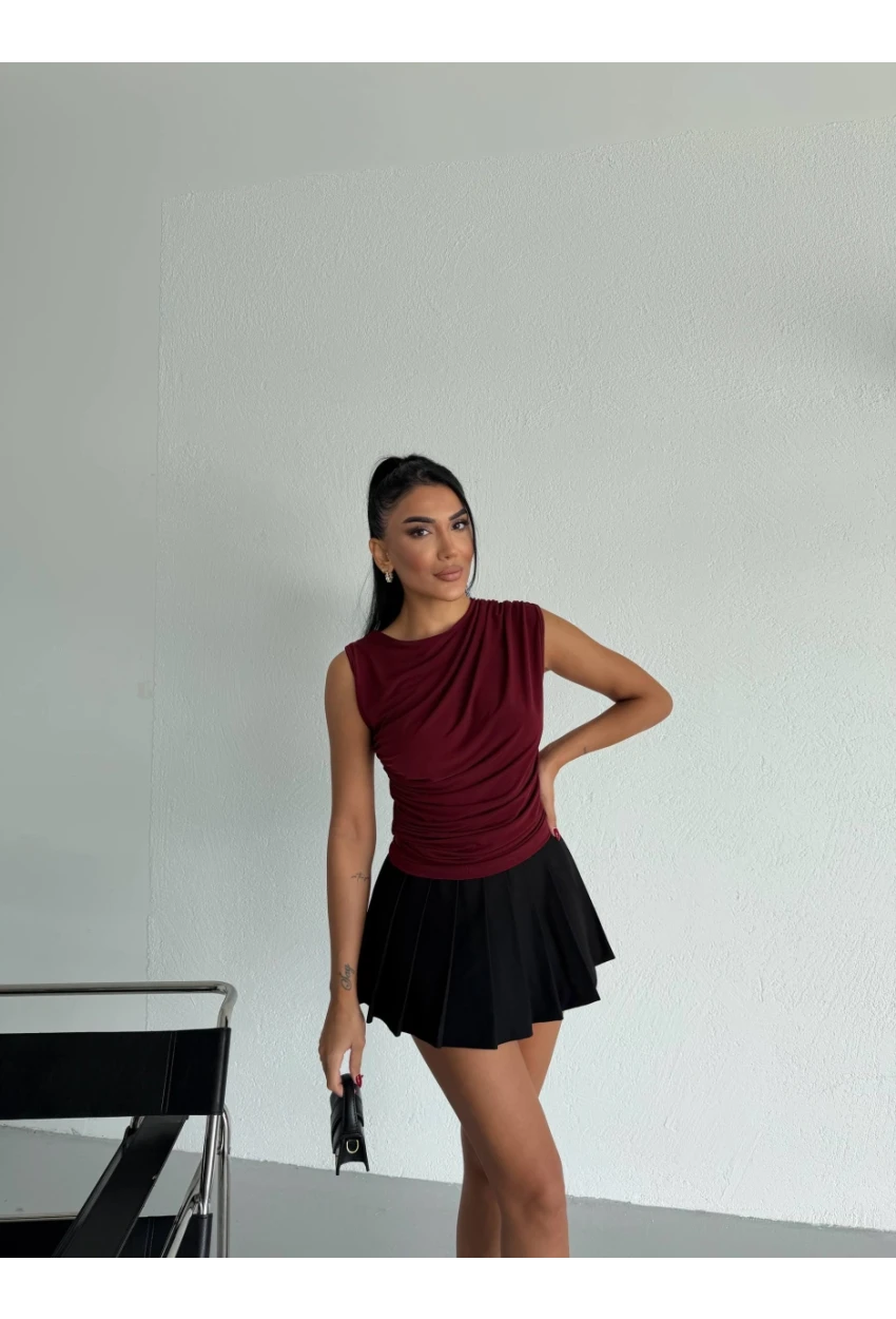 Kadın Kolsuz Dökümlü Sandy Kumaş Bluz Bordo