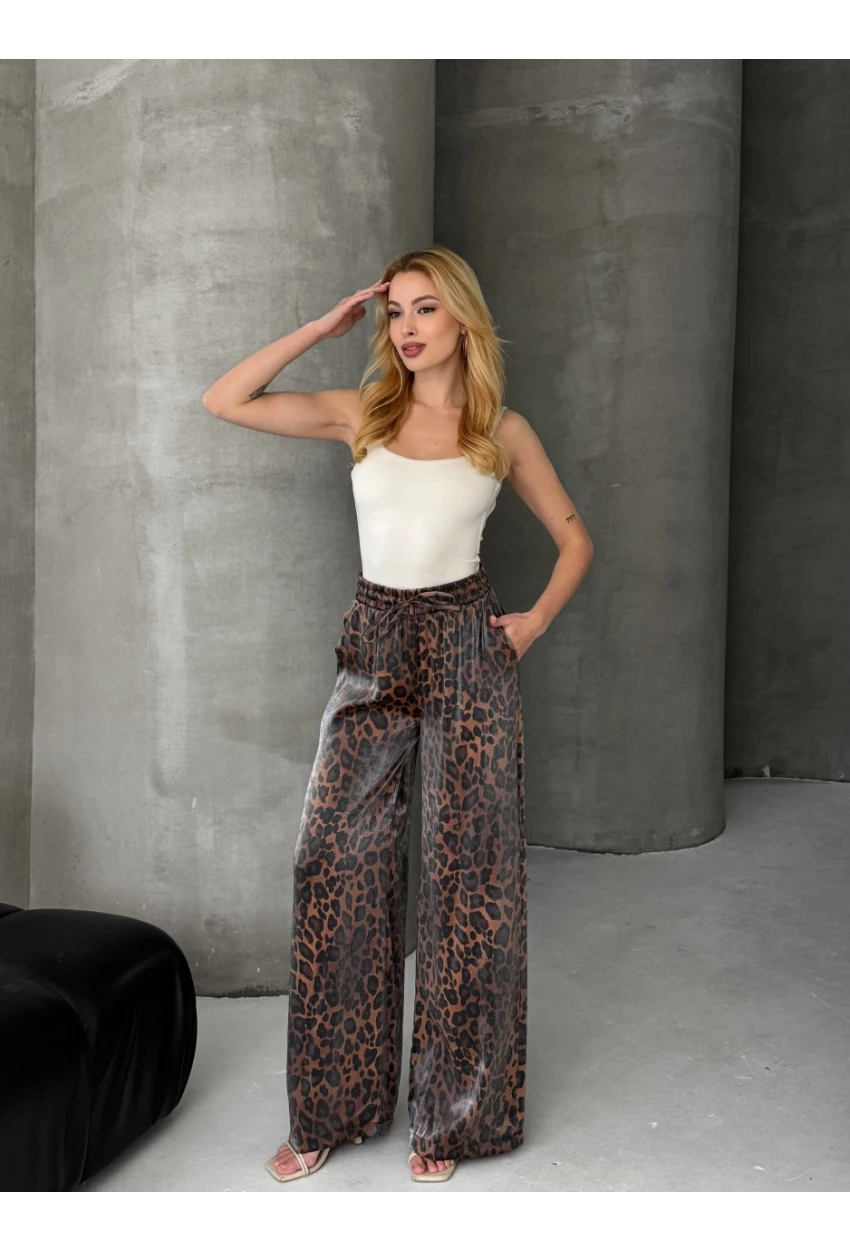 Kadın Leopar Desenli Beli Lastikli Bol Paça Pantalon