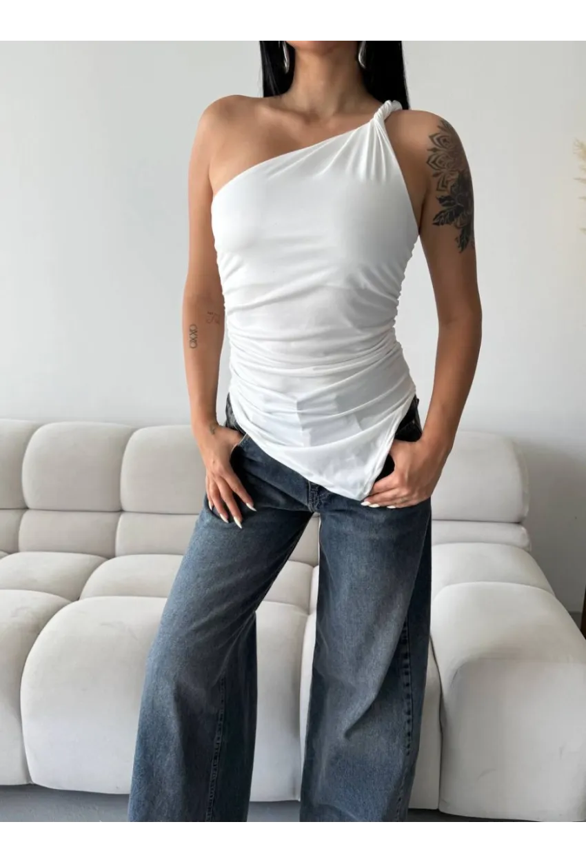 Kadın Omuz Detay Tasarım Bluz Beyaz