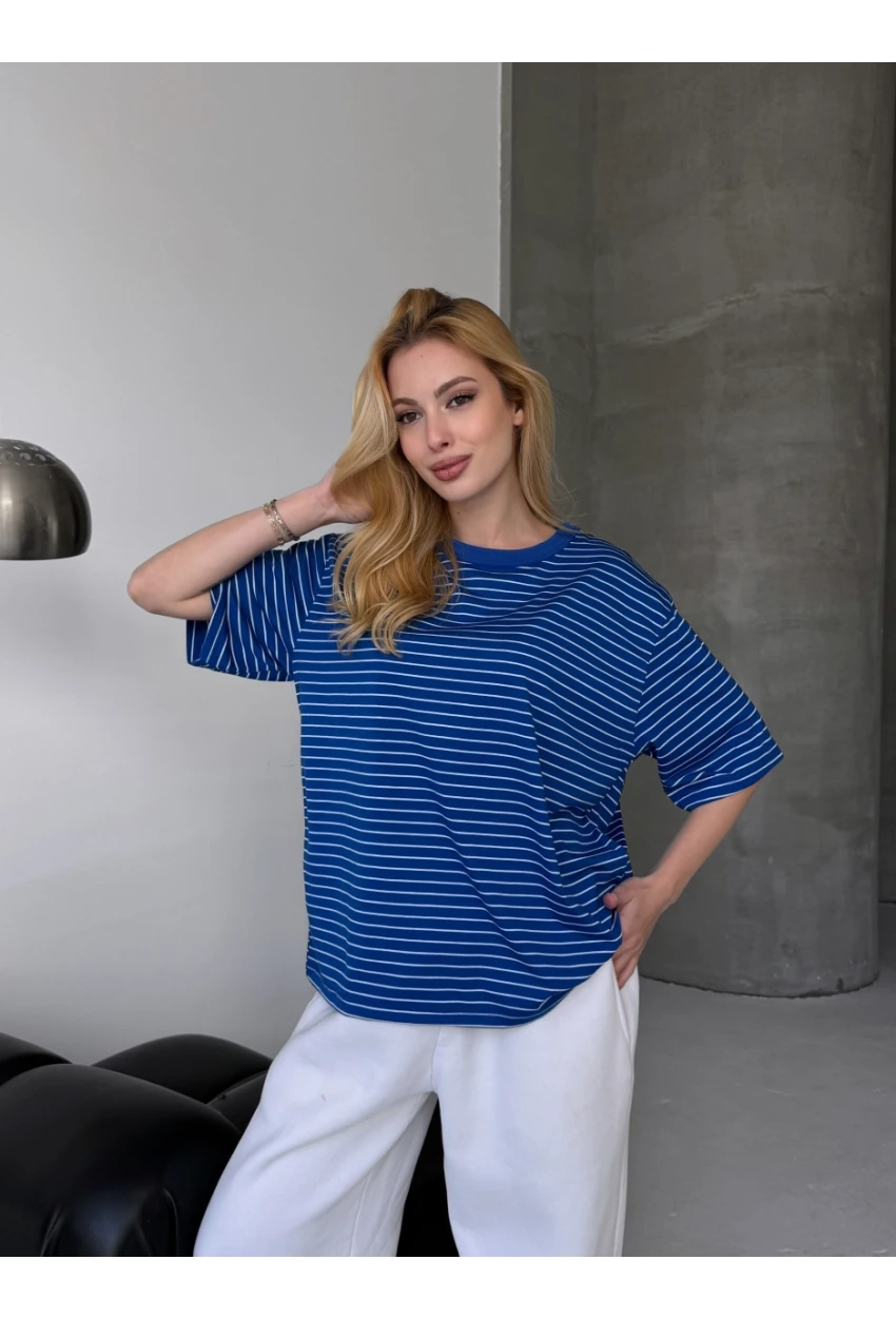 Kadın Oversize Çizgili Tişört Lacivert
