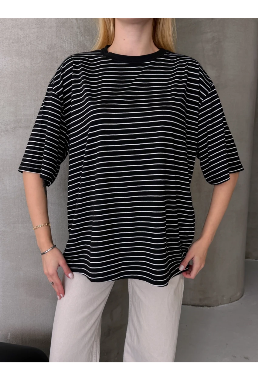 Kadın Oversize Çizgili Tişört Siyah