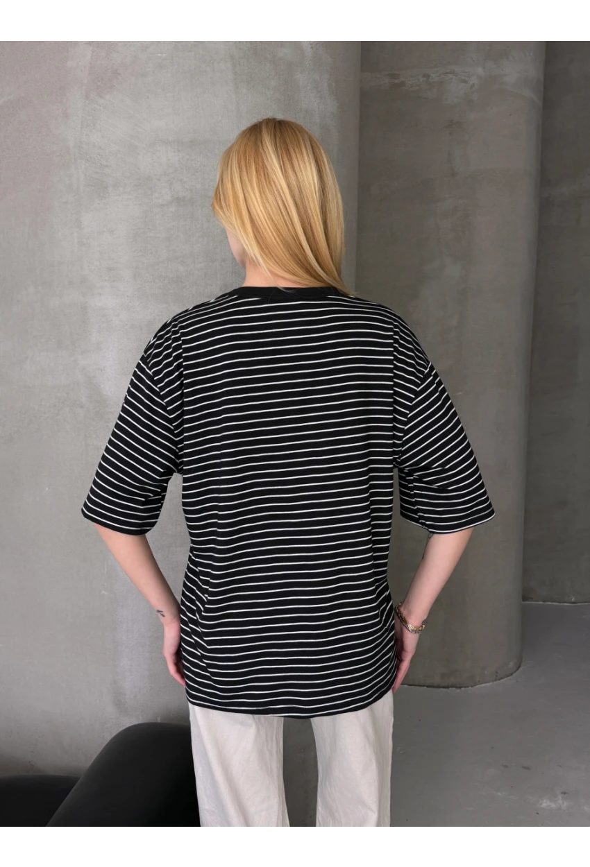 Kadın Oversize Çizgili Tişört Siyah