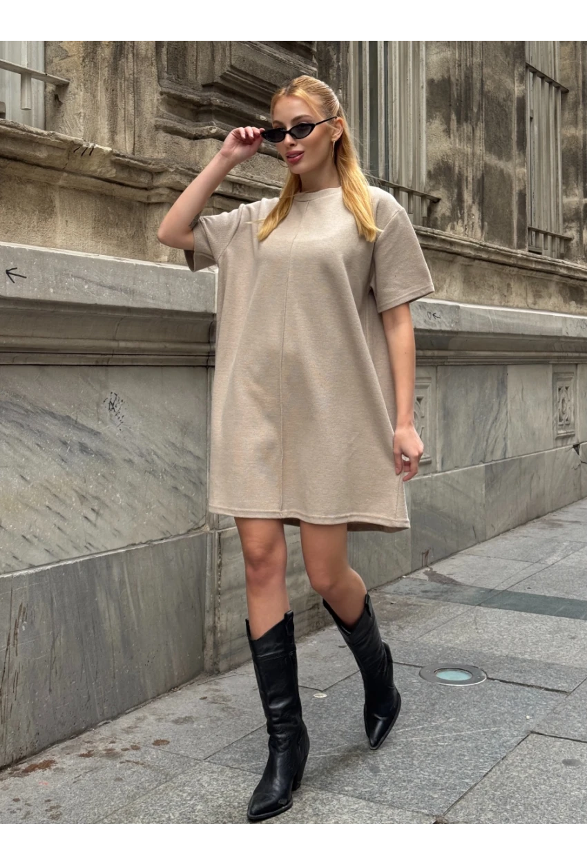 Kadın Rahat Kesim Soft Kısa Elbise Bej