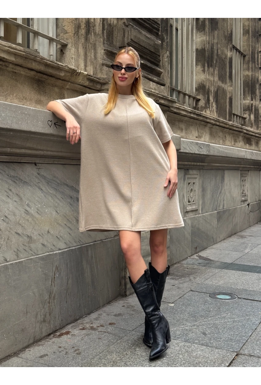 Kadın Rahat Kesim Soft Kısa Elbise Bej