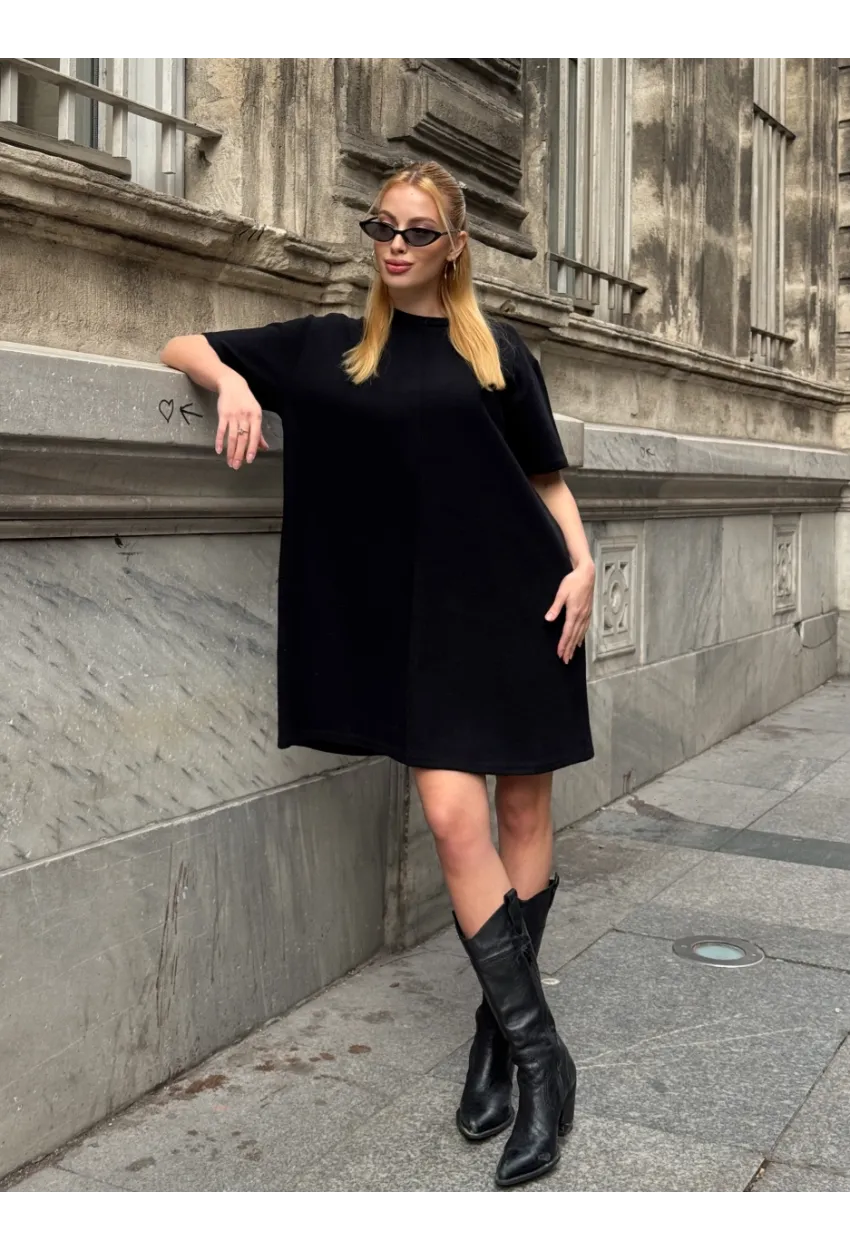 Kadın Rahat Kesim Soft Kısa Elbise Siyah