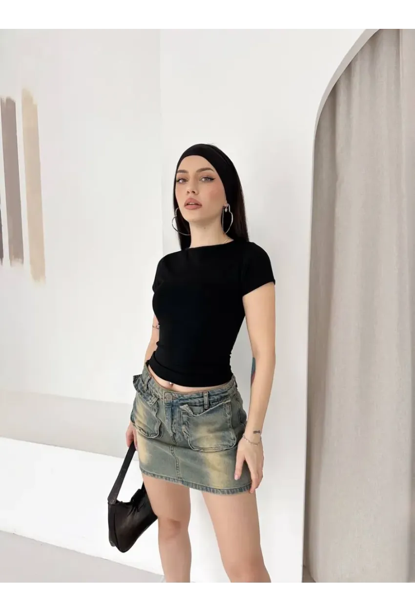 Kadın Sırt Bağcık Detay Bluz Siyah