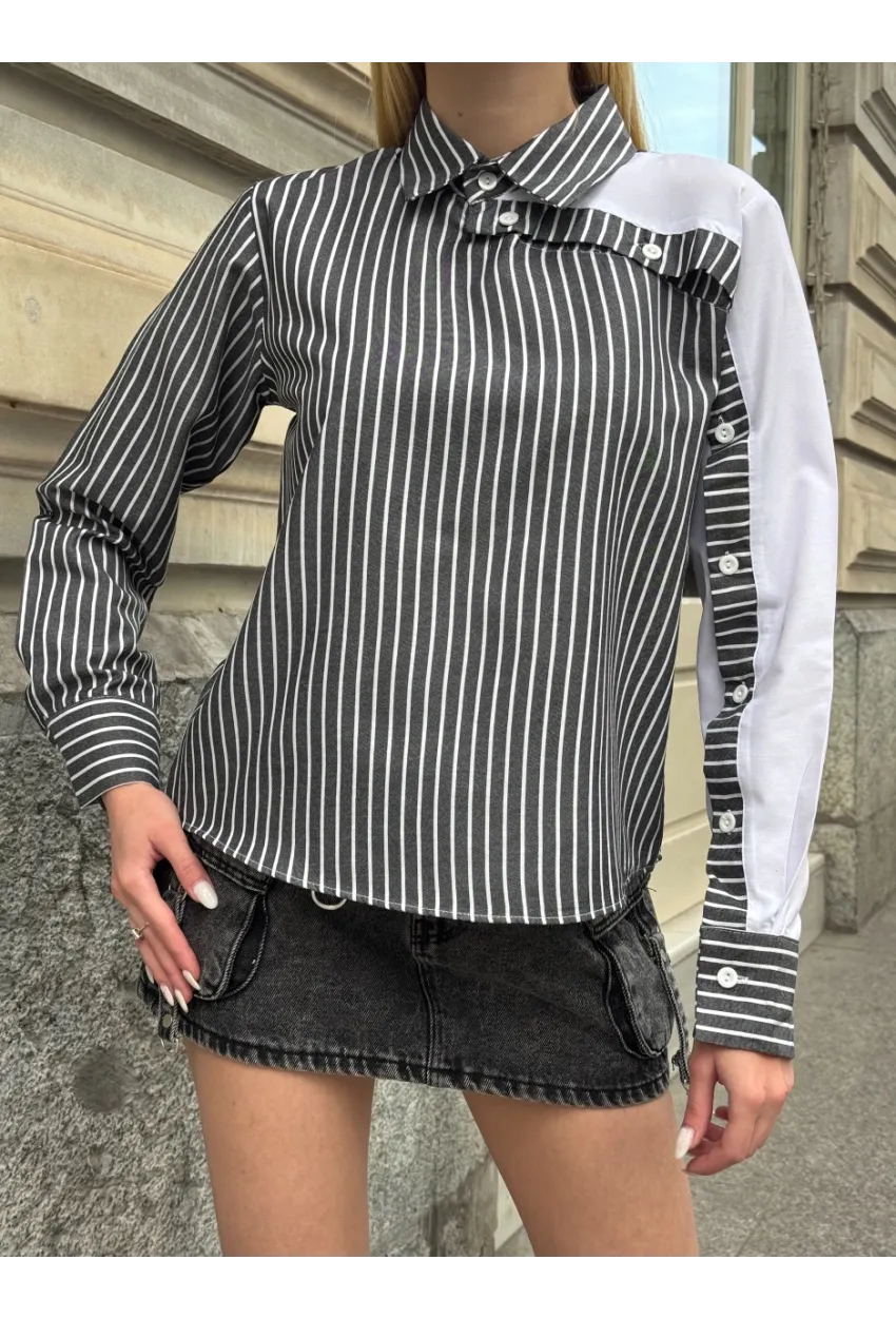 Kadın Siyah Çizgili Kol Asimetrik Düğme Detaylı Gömlek