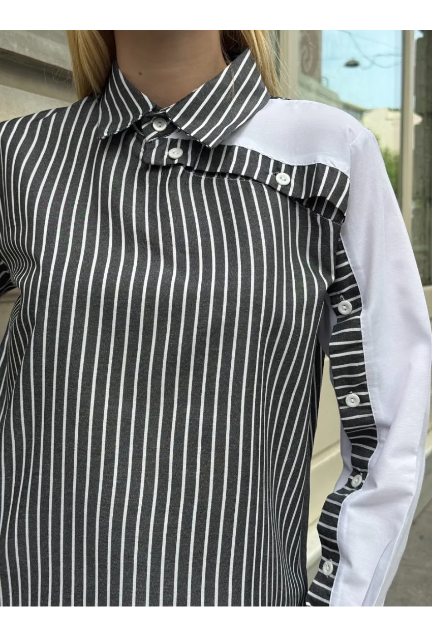 Kadın Siyah Çizgili Kol Asimetrik Düğme Detaylı Gömlek