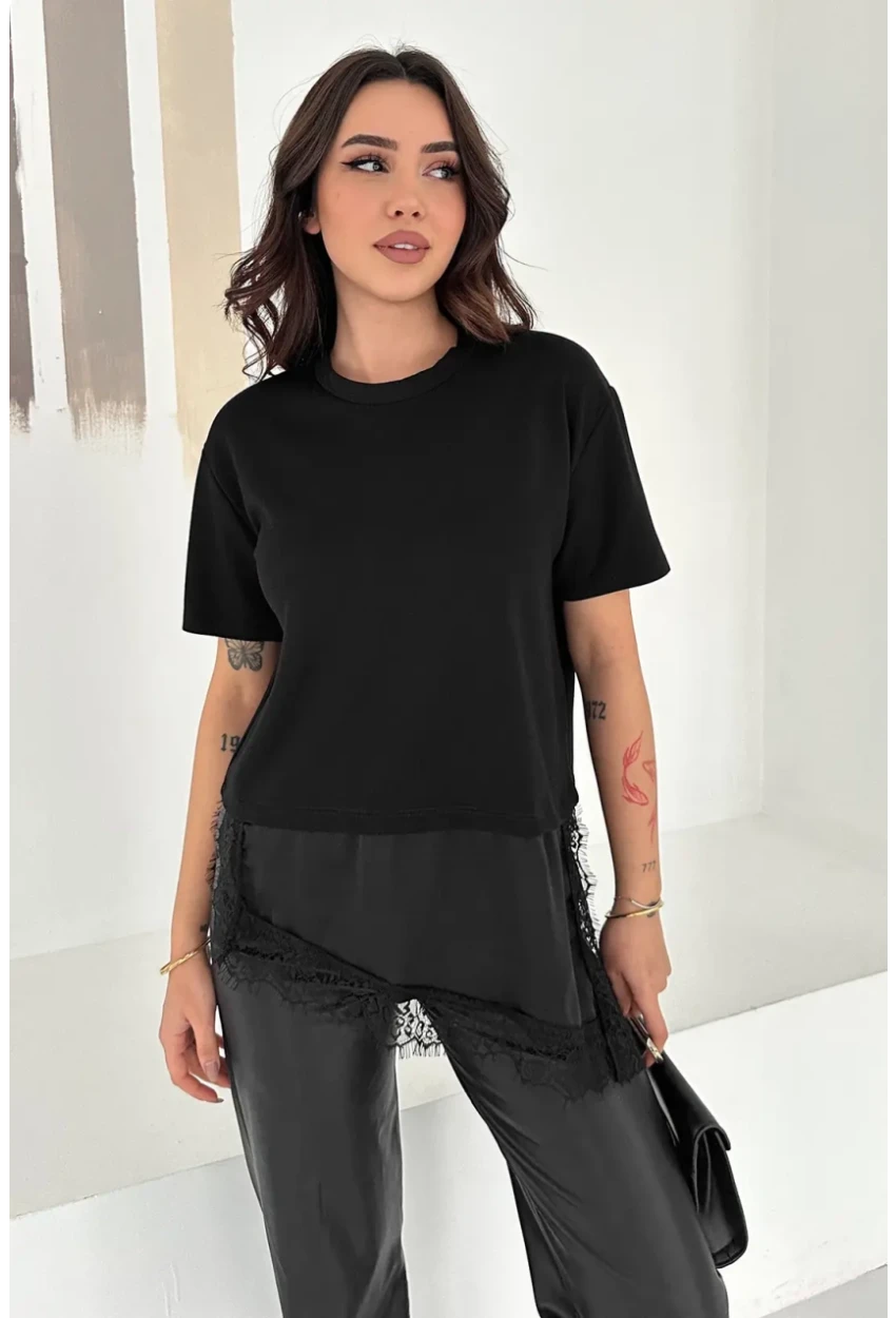 Kadın Siyah Dantel Detaylı T-Shirt