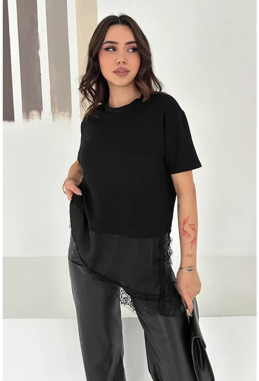 Kadın Siyah Dantel Detaylı T-Shirt