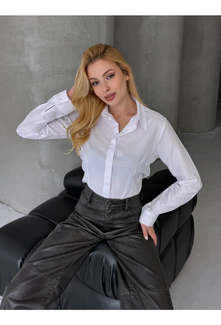 Kadın Slim Fit Düğmeli Beyaz Gömlek